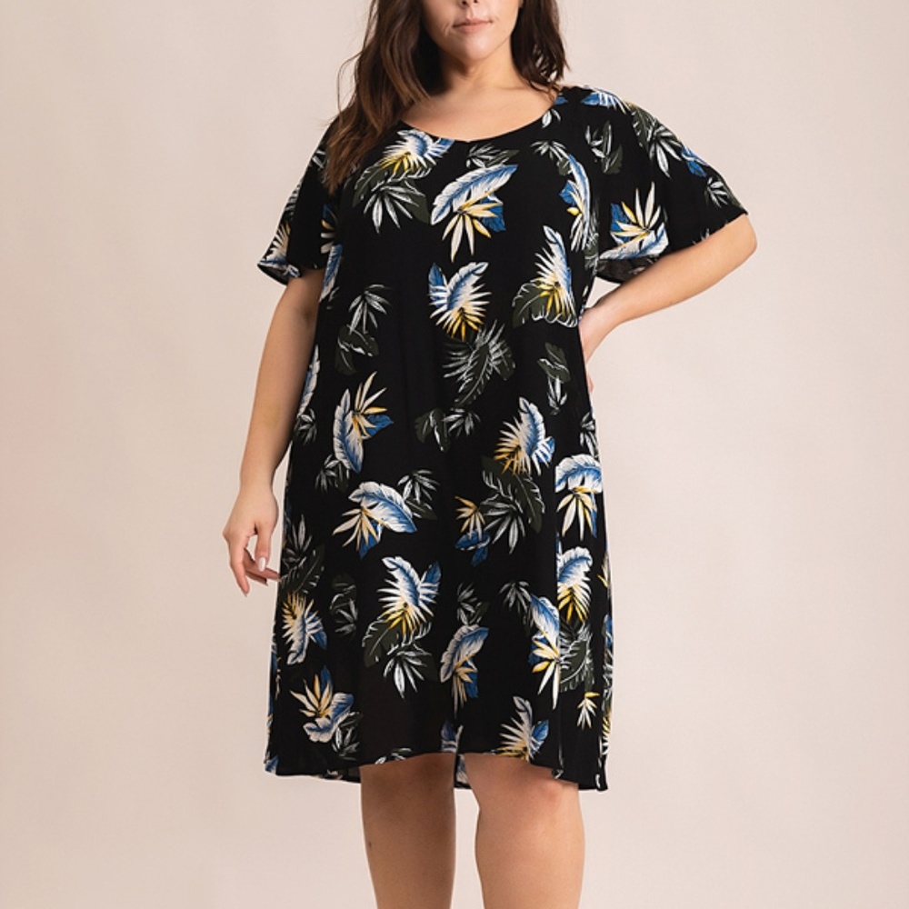 PLUS SIZE MINI DRESS